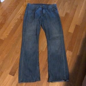Men’s Levi’s 527 light weight jeans